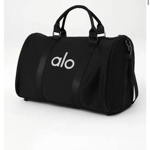 ALO YOGA DUFFLE/Gym Bag 💖🤍